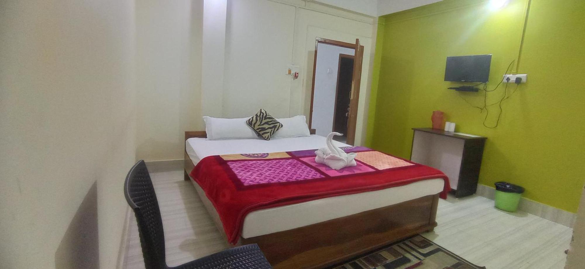 Hotel Kaziranga Holidays エクステリア 写真