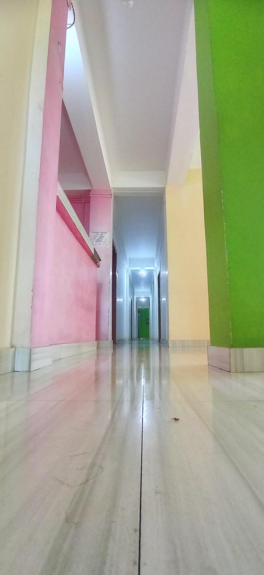 Hotel Kaziranga Holidays エクステリア 写真